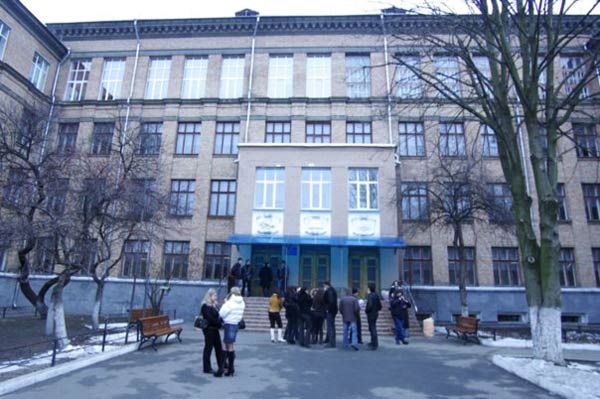 Ліцей № 32 взимку